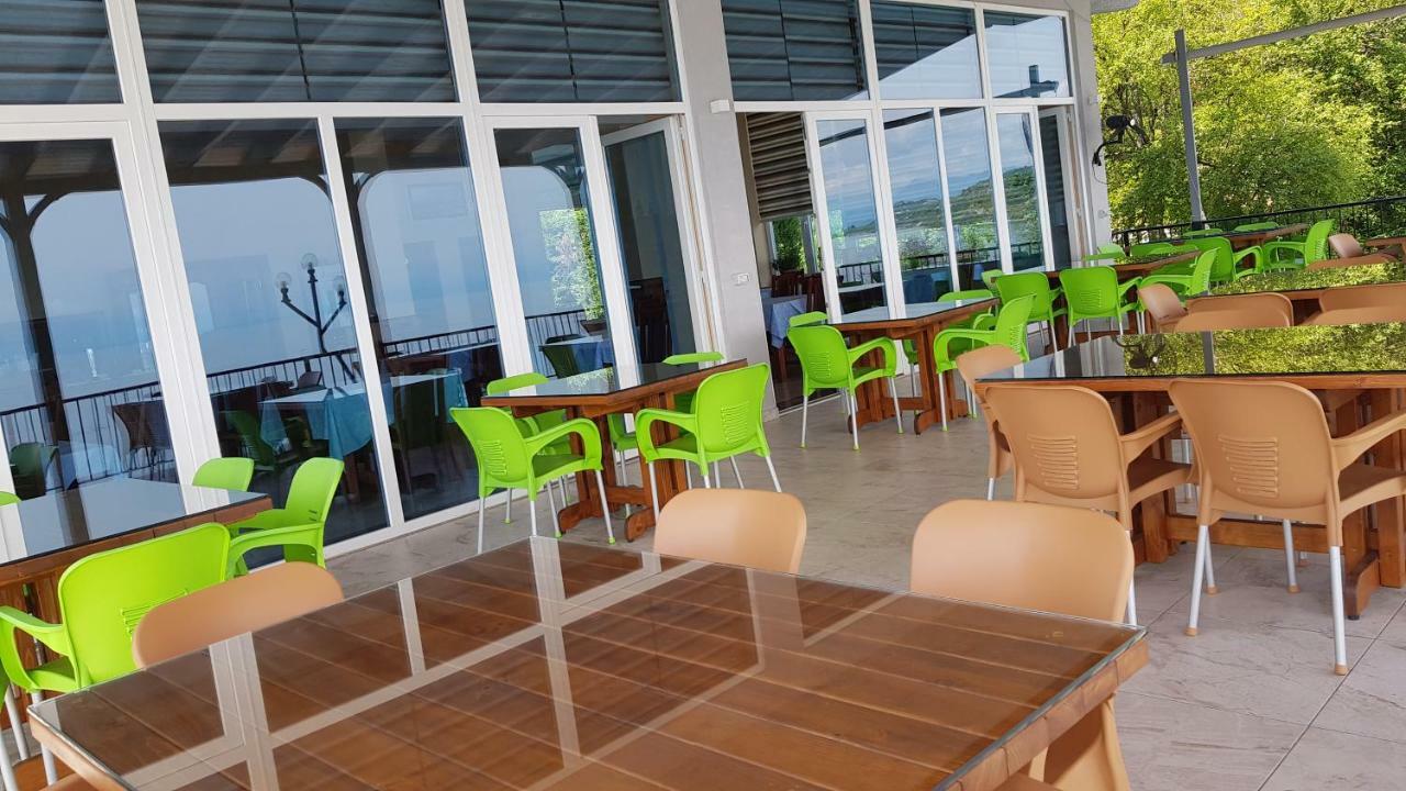 Rooms Lake View Balani Restaurant Shkodër エクステリア 写真