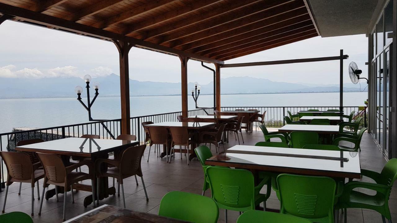 Rooms Lake View Balani Restaurant Shkodër エクステリア 写真