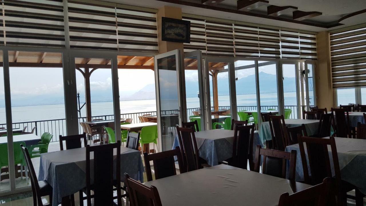 Rooms Lake View Balani Restaurant Shkodër エクステリア 写真